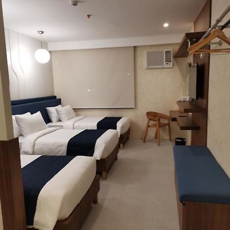 Athlete'S House Hotel Imus Kültér fotó
